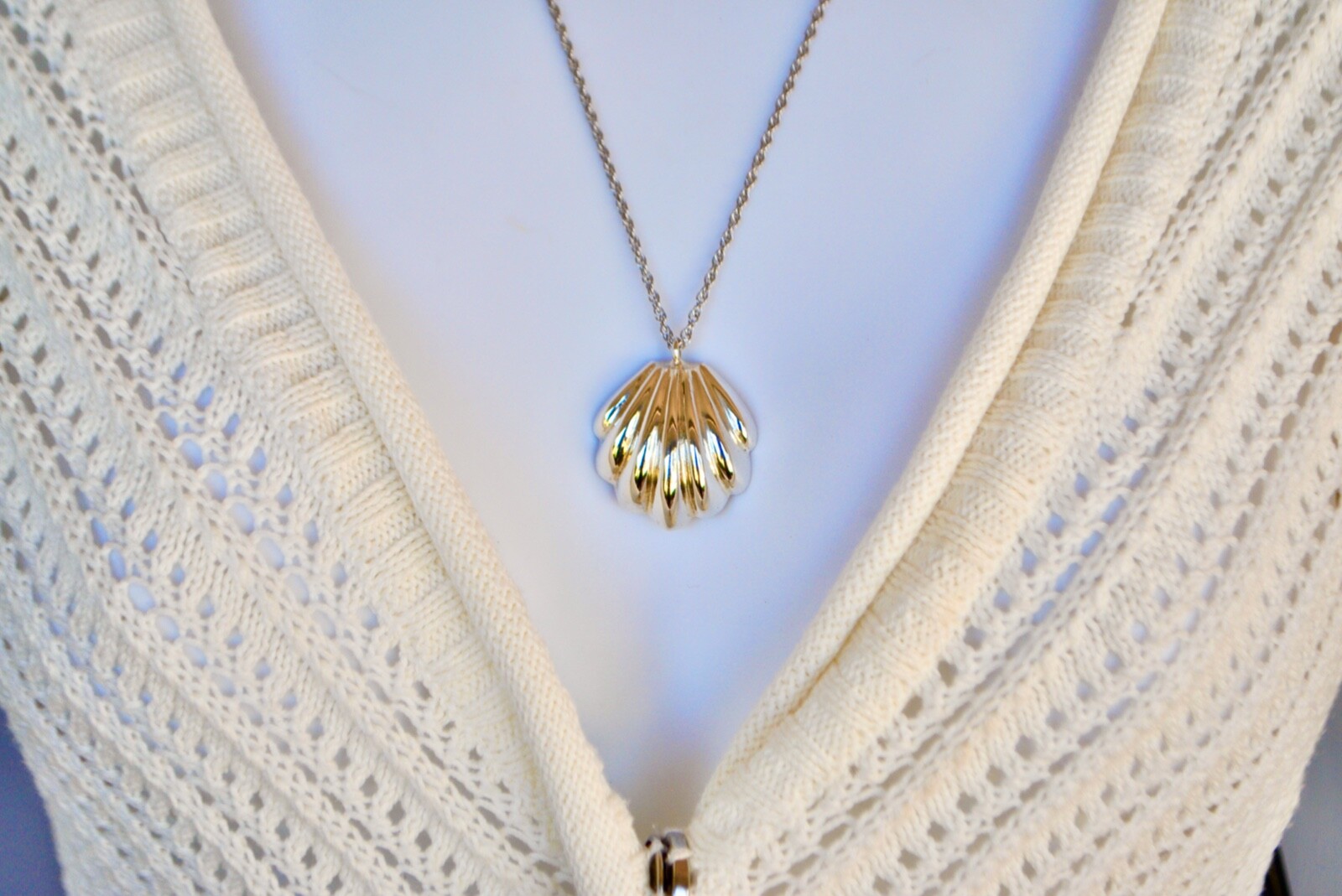 Signed A Vahan – Alwand Vahan Designer Sterling Silver Clam Seashell Necklace