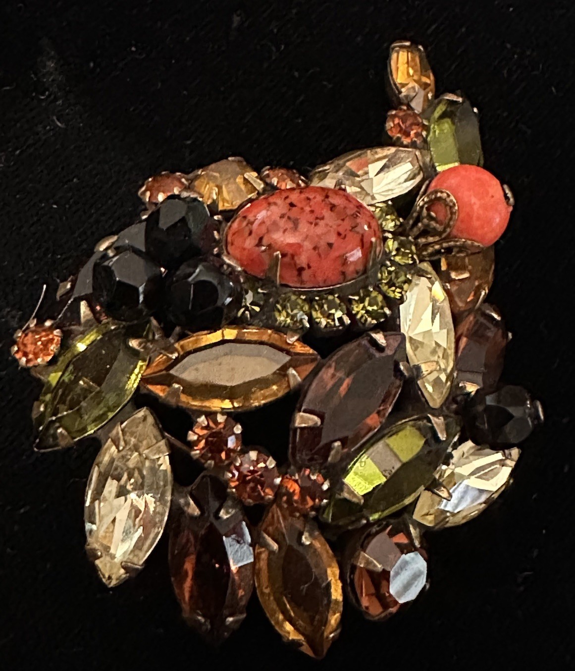 Vintage Delizza & Elster Juliana Brown Orange Olivine Rhinestone Cabachon Brooch