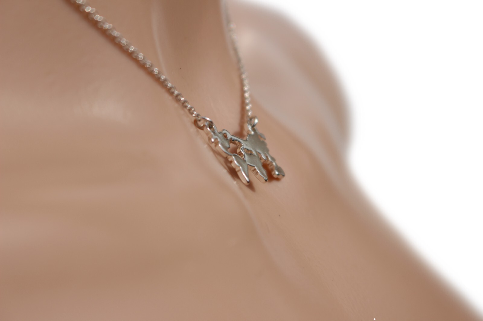 ATLAS Pendant NECKLACE Travel Journey WORLD MAP Charm 38cm SILVER Tone Chain
