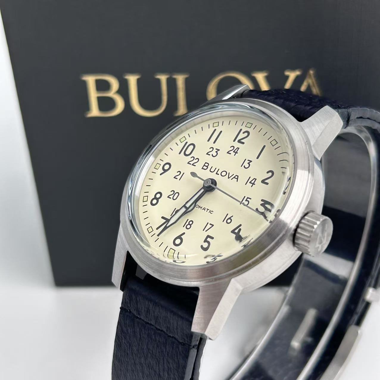 New Bulova Hack 96A246 Men’s Automatic Watch Ivory Dial Black Leather Strap 38mm