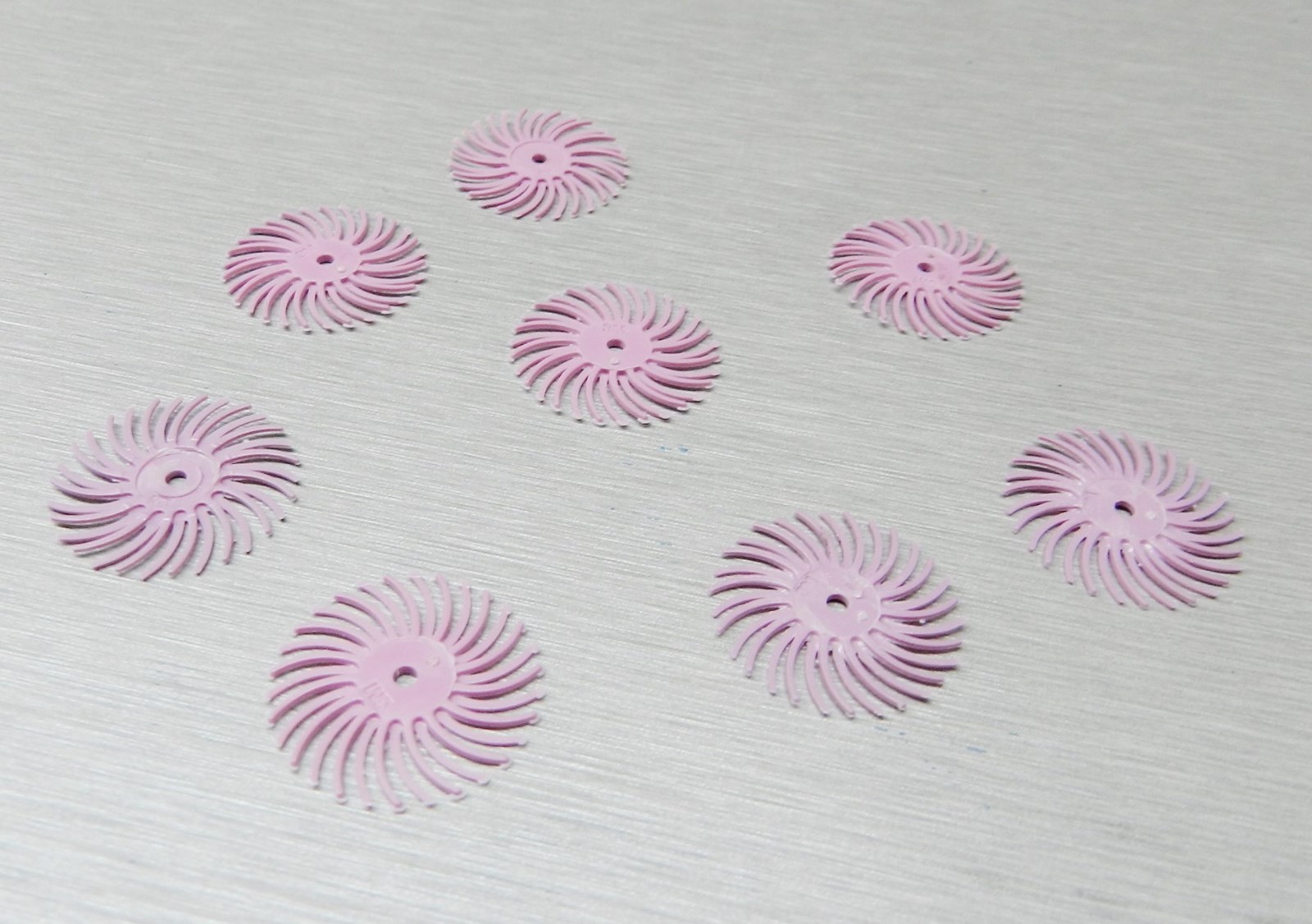 3m Radial Bristle Discs Pink Pumice Pre-Polish Semi Finishing 9/16″ Pack of 48