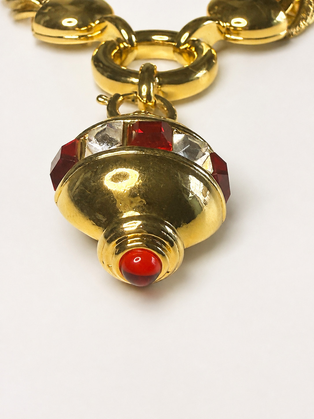 Vintage Gold Tone Chunky Chain Necklace Red Crystal Orb Pendant Statement