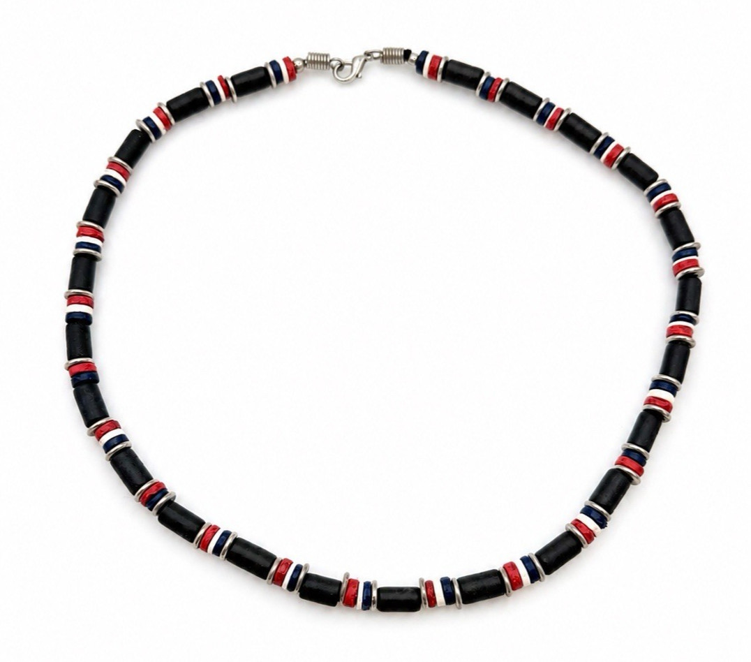 Lot of 2 Y2K Surfer Skater Beaded Necklaces Camo Black Red White Blue