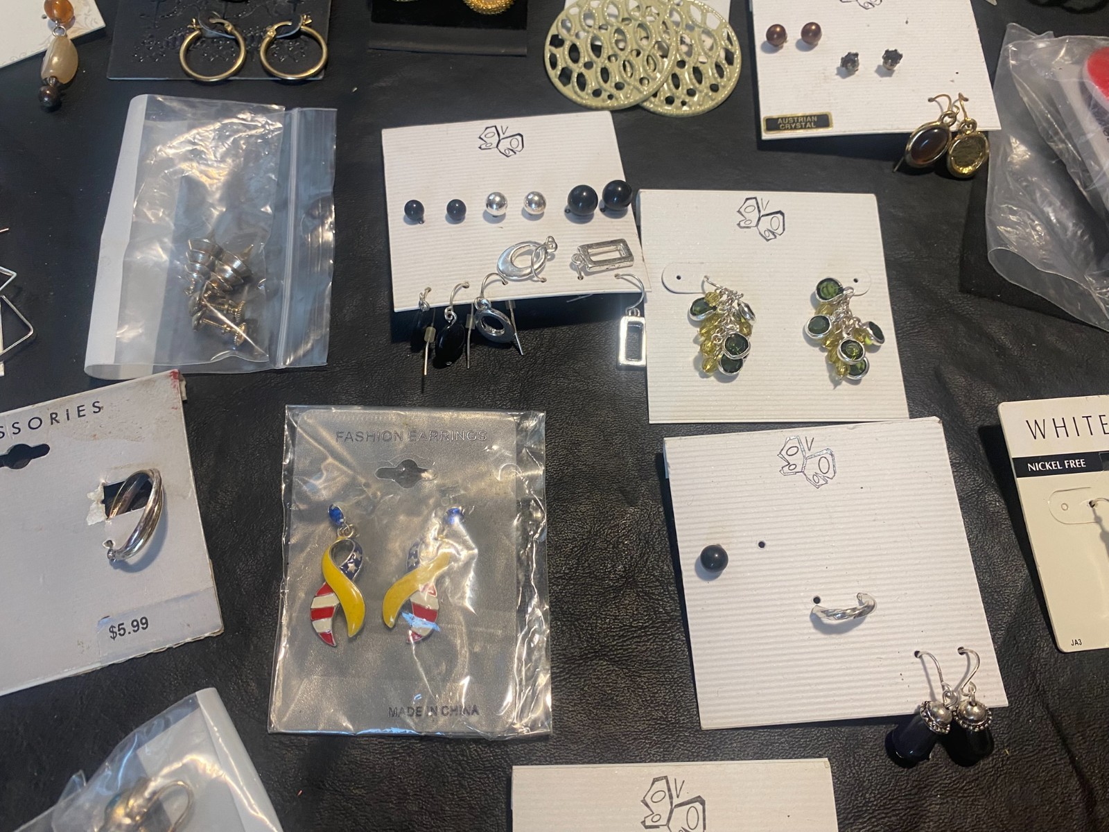 huge lot 80+ pairs earrings earring dangle stud hoop clip shop estate mix “R”