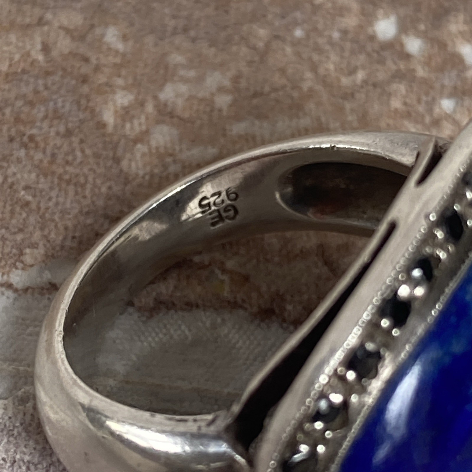 Sterling Silver Ring featuring a Lapis Lazuli Gemstone. Size P1/2