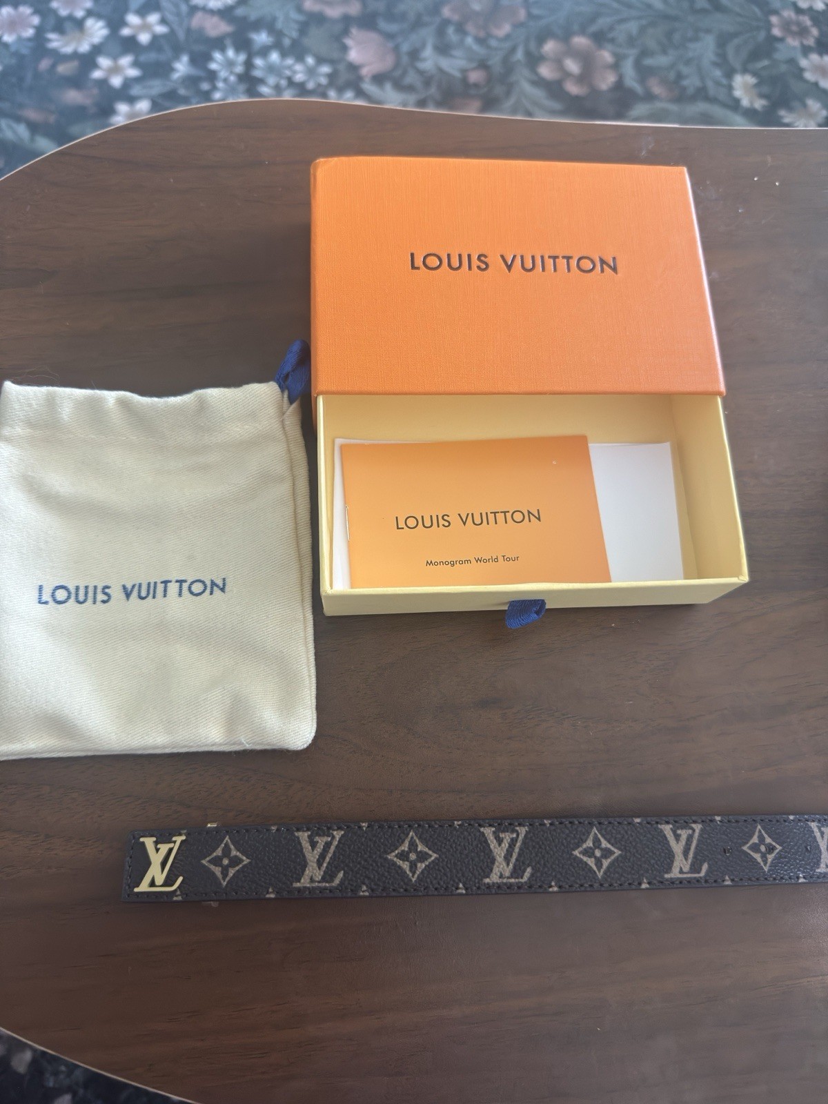 Louis Vuitton LV Slim Bracelet Brown Size 21