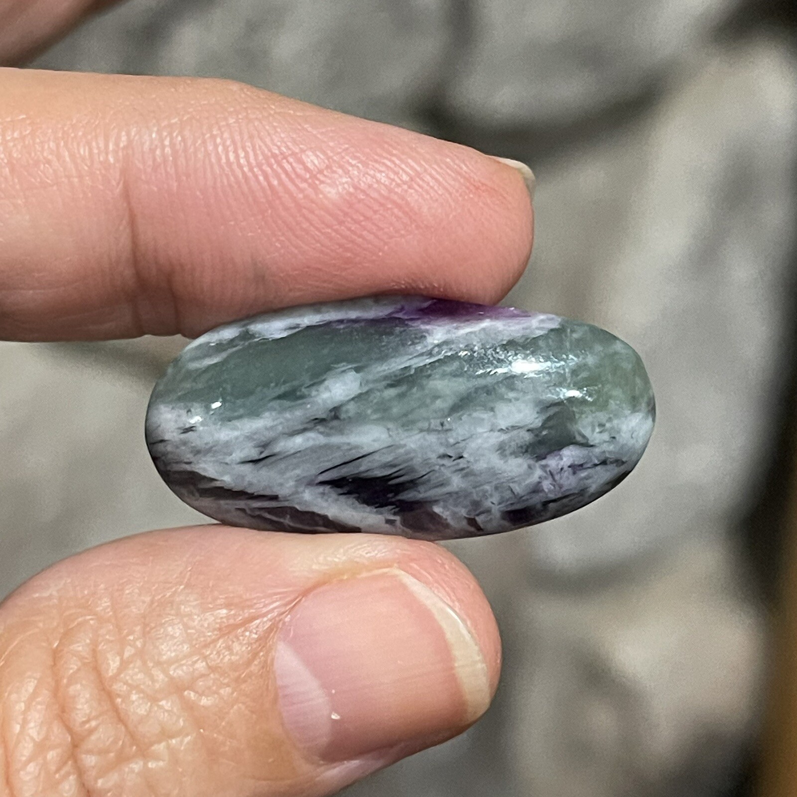 31×15.4×5.3mm Green Purple Turkish Oval Kammererite Cabochon Loose Gemstone