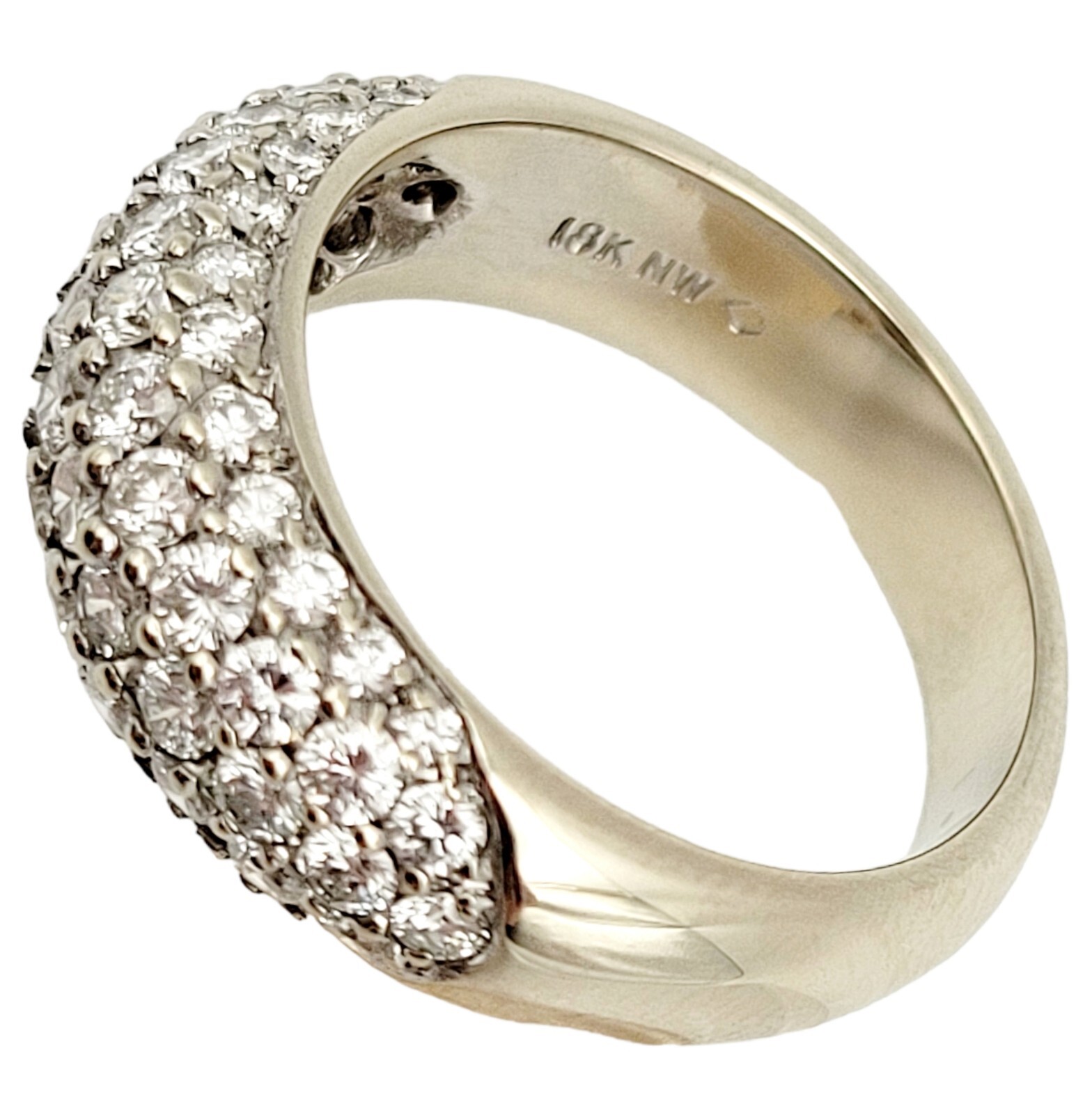 Ring Diamonds Round Pavé 1.52 CTW Dome 7.18 mm Band 18 Karat White Gold Size 7