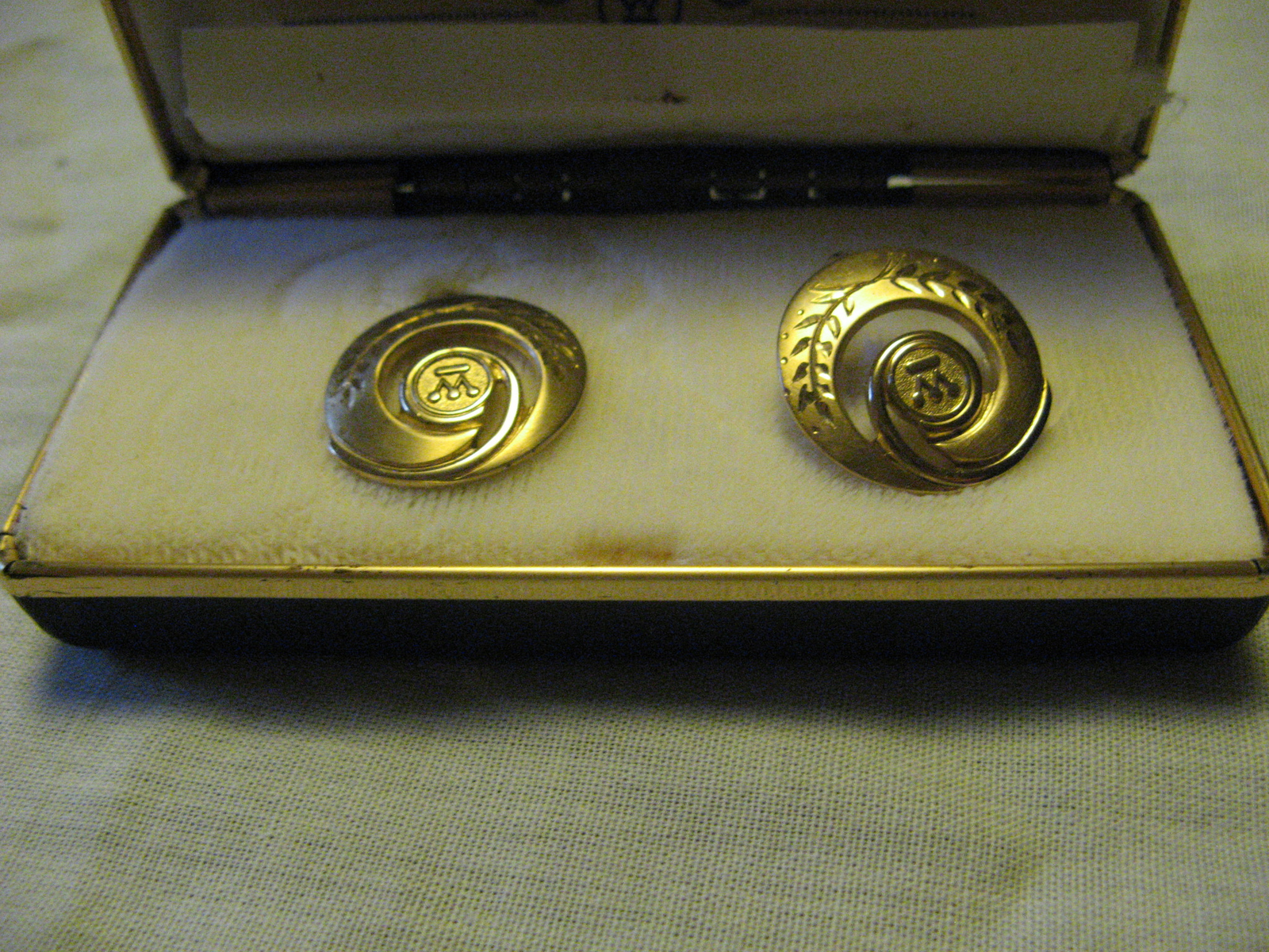Westinghouse Gold Tone Clip On Earrings 10 Years With Westinghouse in Box