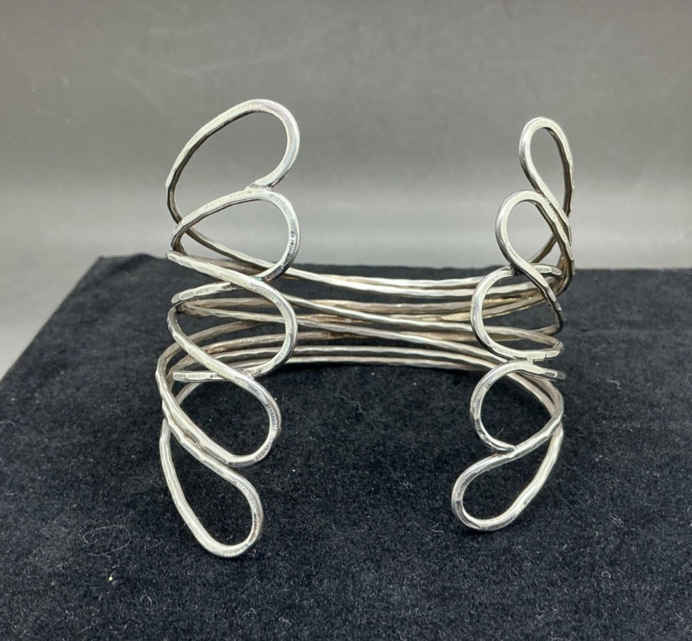 Large Cuff bracelet Artisan hand hammered 900 silver 32.3g