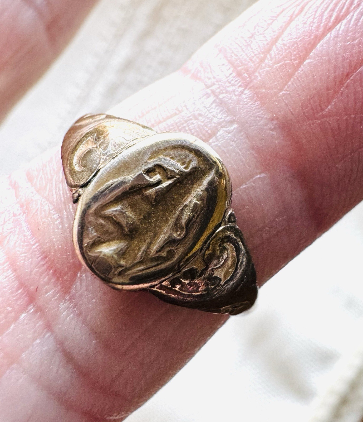 2 Antique Victorian Era Gold Signet Art Deco Children’s Rings