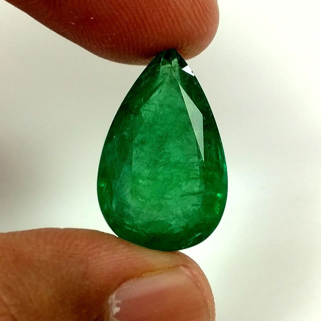 11.91ct Natural Emerald pear shape (20×12.5)mm top green good luster perfect cut