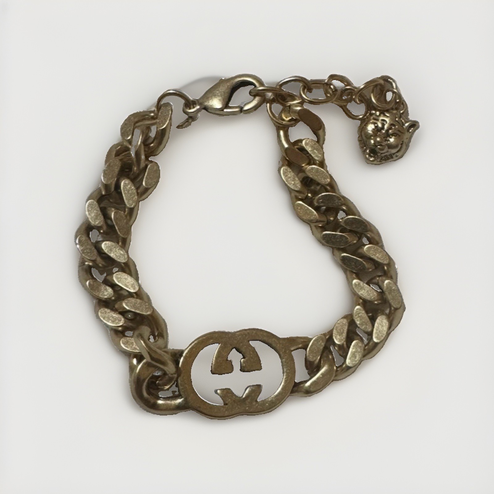 Gucci Double G Gold Tone Chain Bracelet Adjustable 6.5–7” w/ Box & Dust Bag
