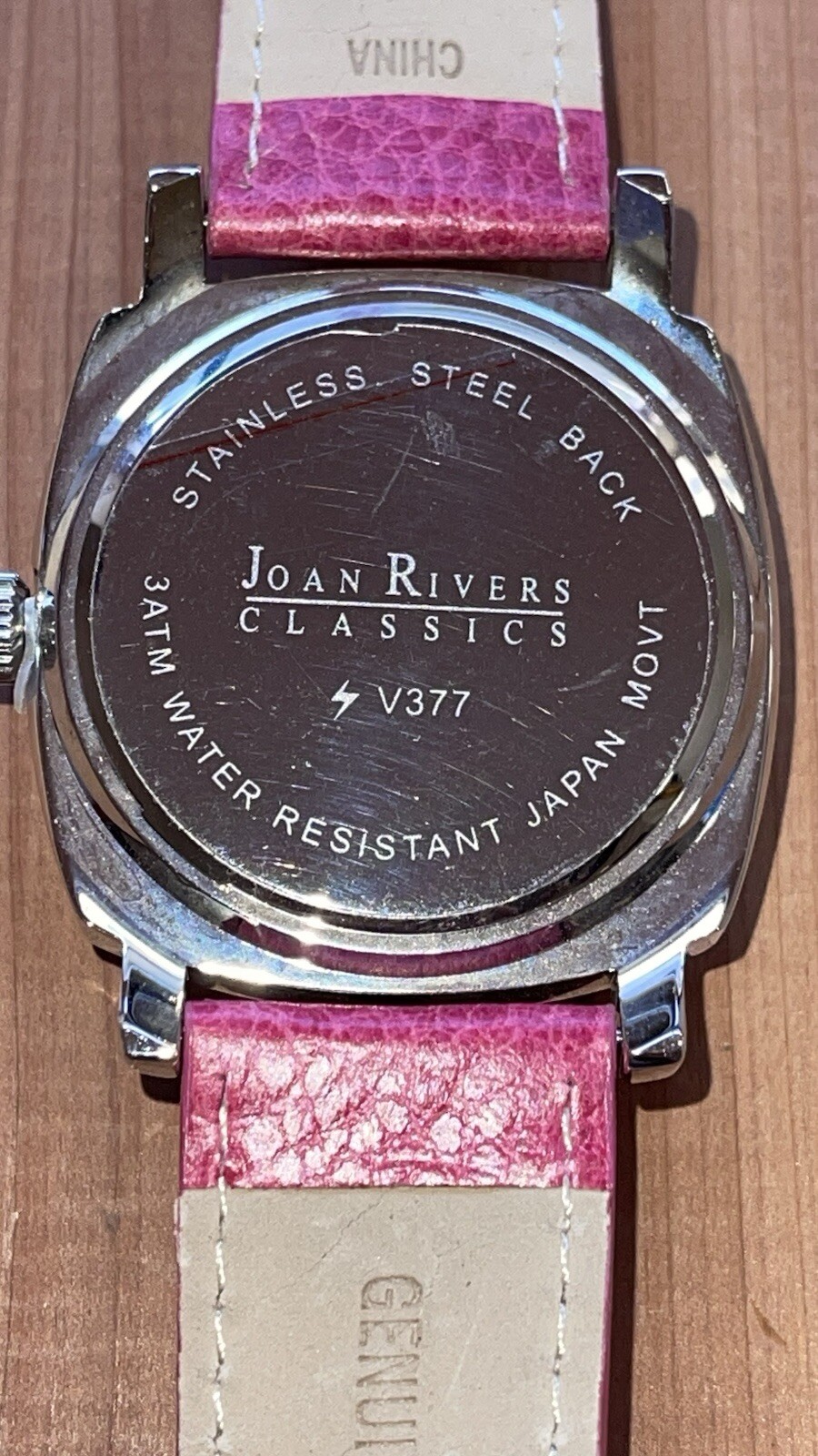 Vintage NewJoan Rivers Classics V377 Silver Pink Leather Band Quartz Watch