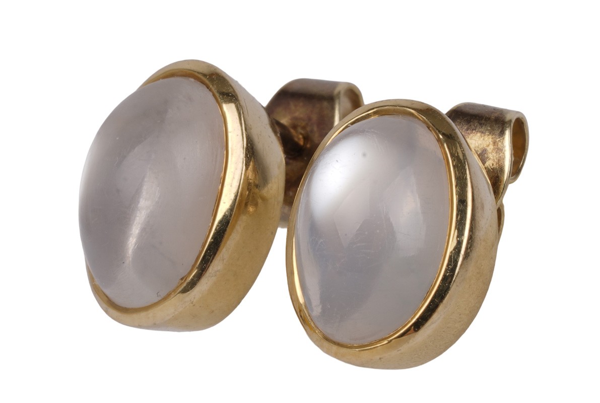 Timeless beautiful moonstone earrings in 585 gold unique cabochon