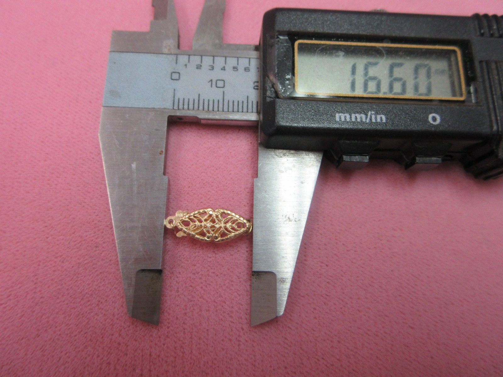 14k Solid Yellow Gold Fishhook Clasp 16.6mm x 6.5mm – .44 Grams