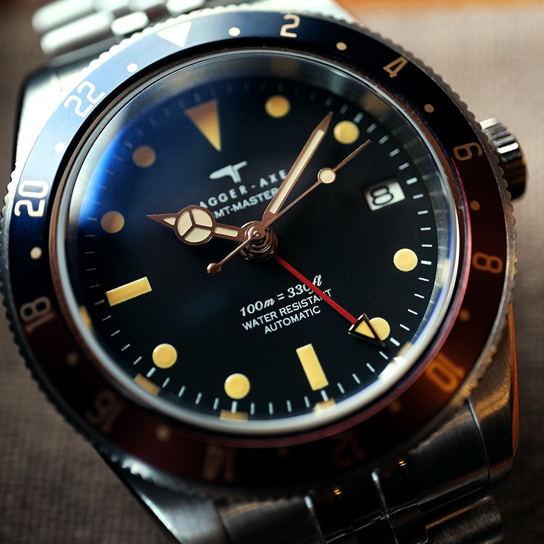 Dagger Axe Voyager Automatic GMT Steel Black Date Red Blue Men’s Watch