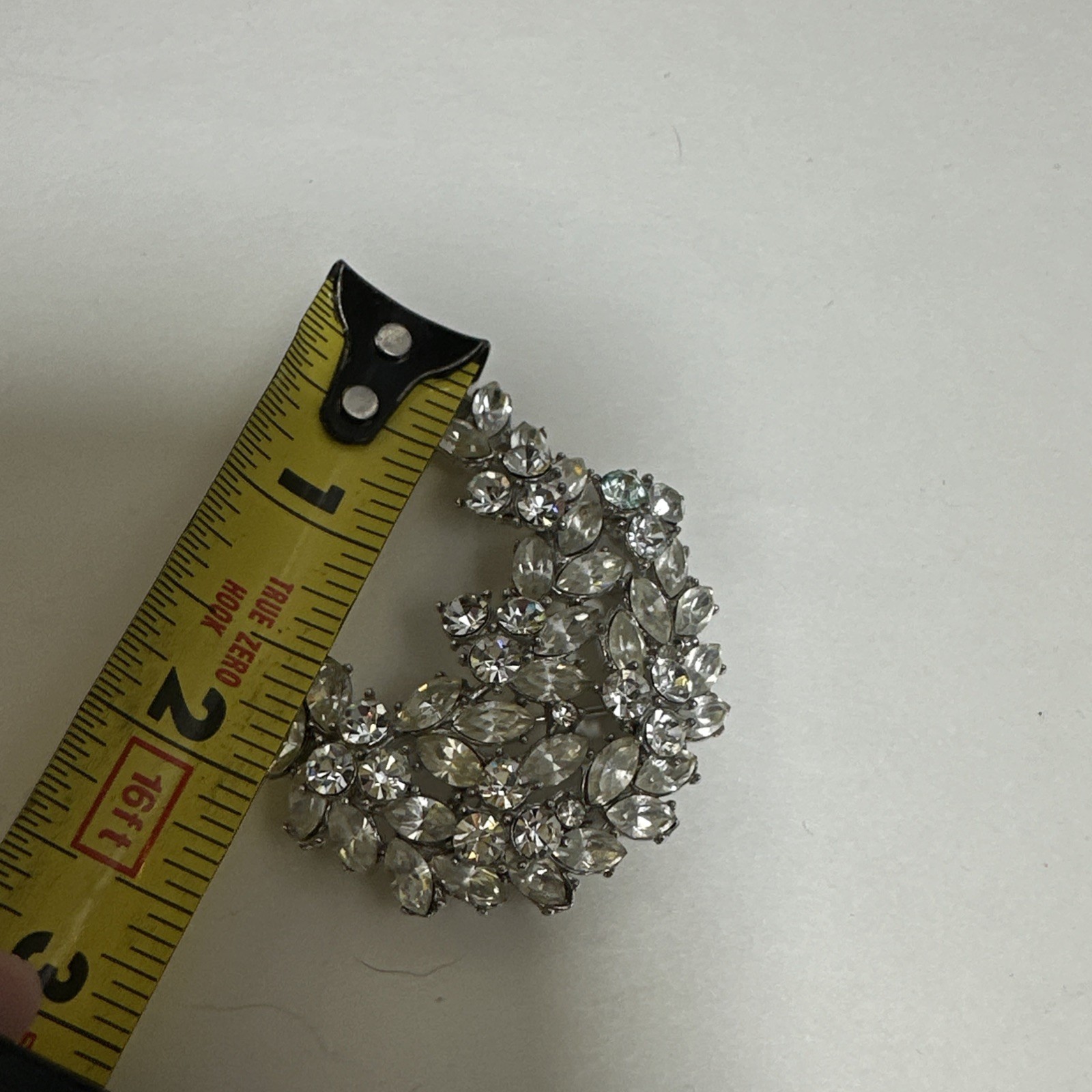 CROWN TRIFARI Alfred PHILIPPE VINTAGE Clear Rhinestone Crescent Brooch Pin
