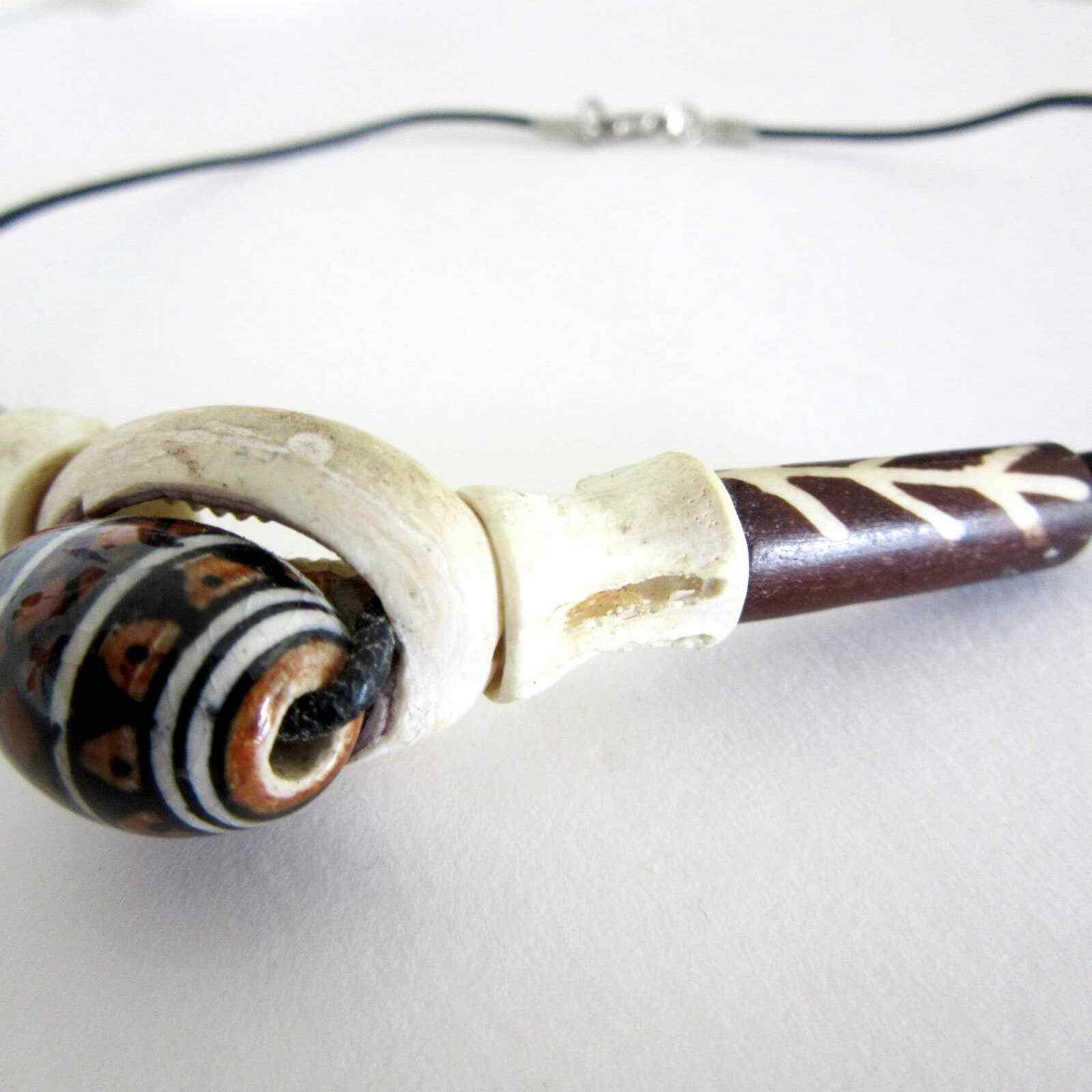 Bone Shell Bead Choker – Leather Thong – Necklace