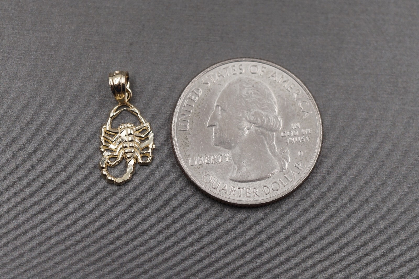 10K Solid Yellow Gold 0.75″ Tiny Diamond Cut Scorpion Charm Pendant.