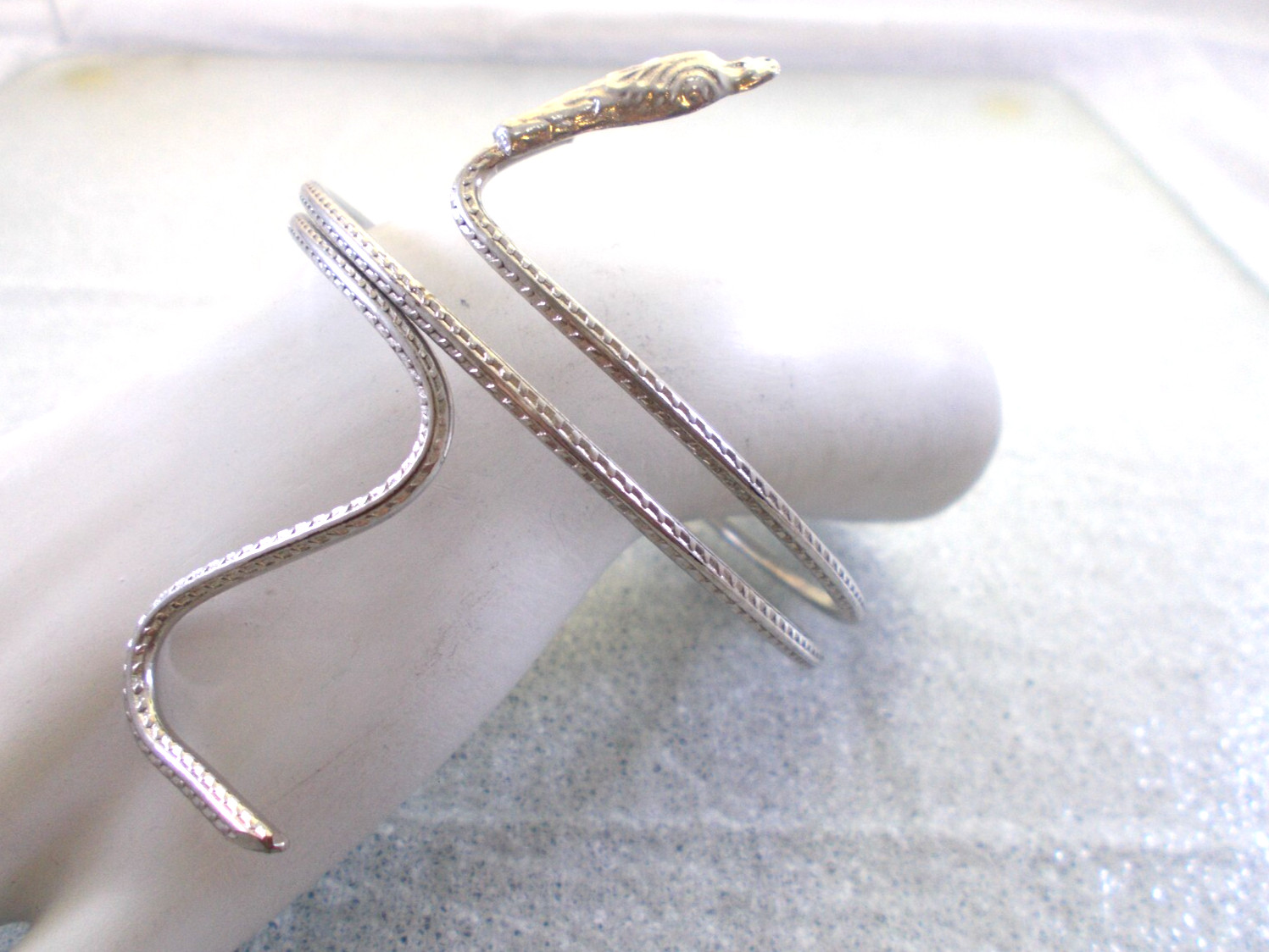 Cleopatra Egyptian Style Silver Tone Coiled Snake Armband Bracelet Free Ship