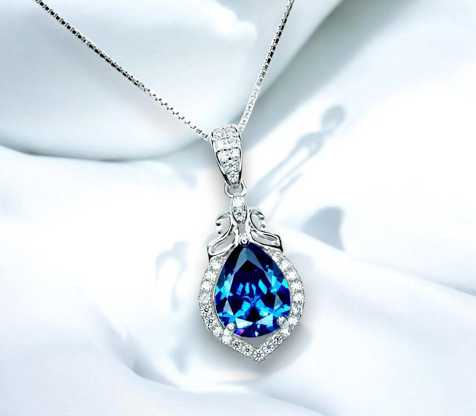 Blue sapphire necklace – 18kgp @ sterling silver – September Birthstone – Pear