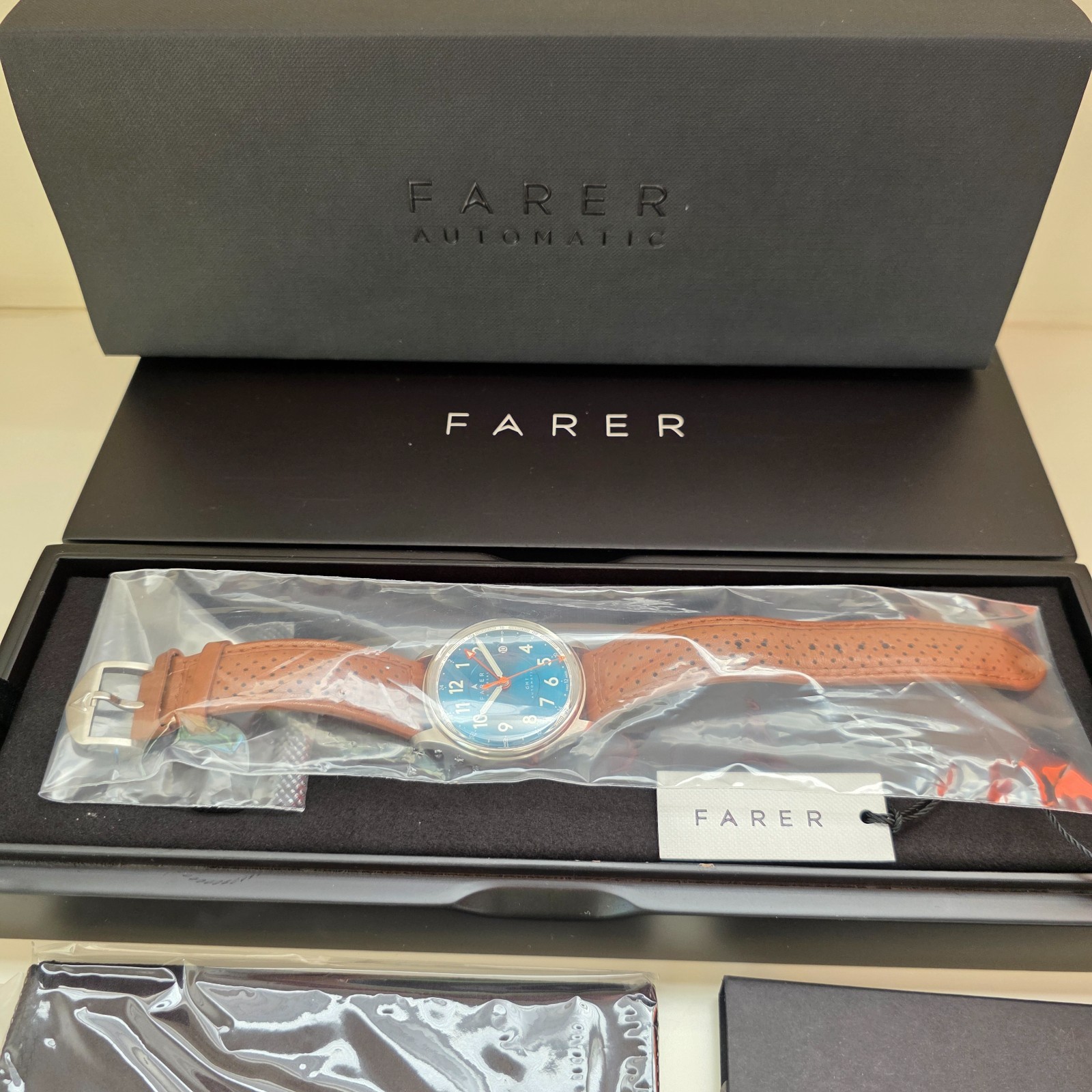 Farer Lander GMT – Mint Condition (Full Set + extra Bracelet) ETA2893-2 Movement