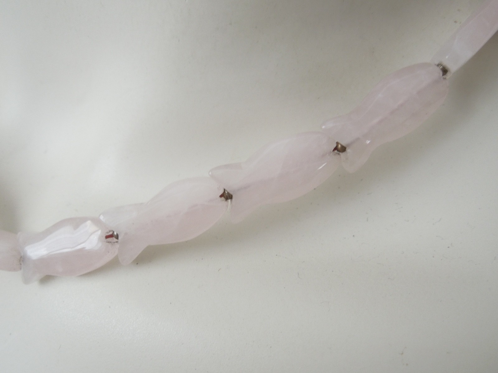 Vintage Necklace Collier Rose Quartz Pink Fish Elements 36.3 G/45 Cm