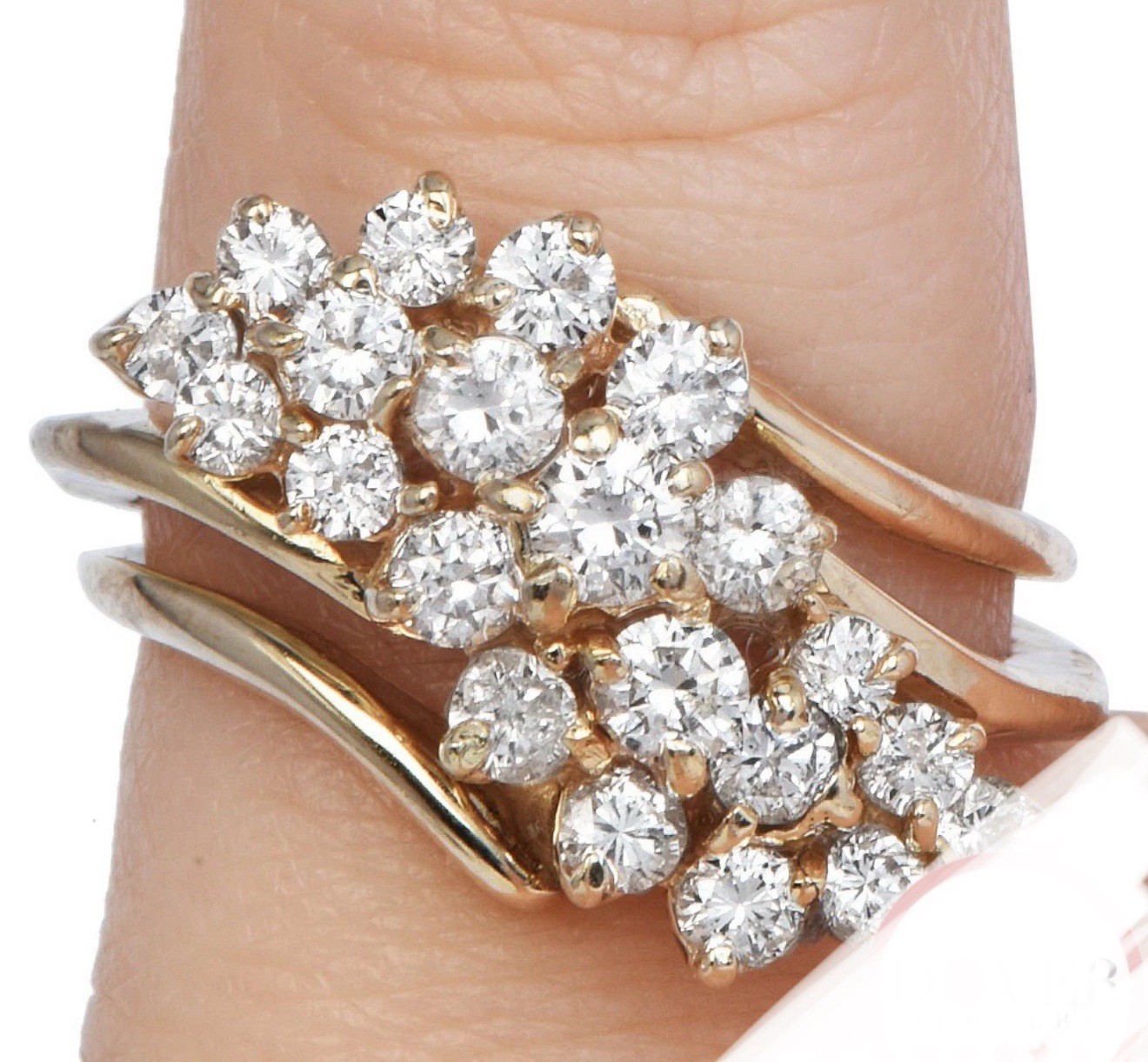 Vintage 1.25cts Diamond 14K Yellow Gold Cluster Cocktail Ring 5.7 Gr