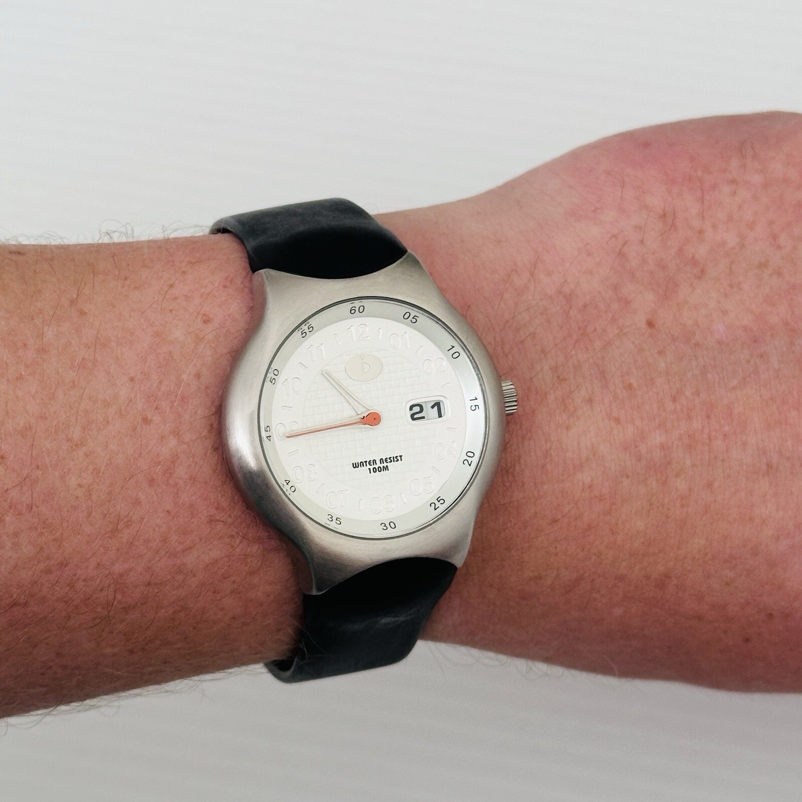 O.D.M Modest + Mens Vintage Y2K Wrist Watch – 100m Water Resist – Aus Postage