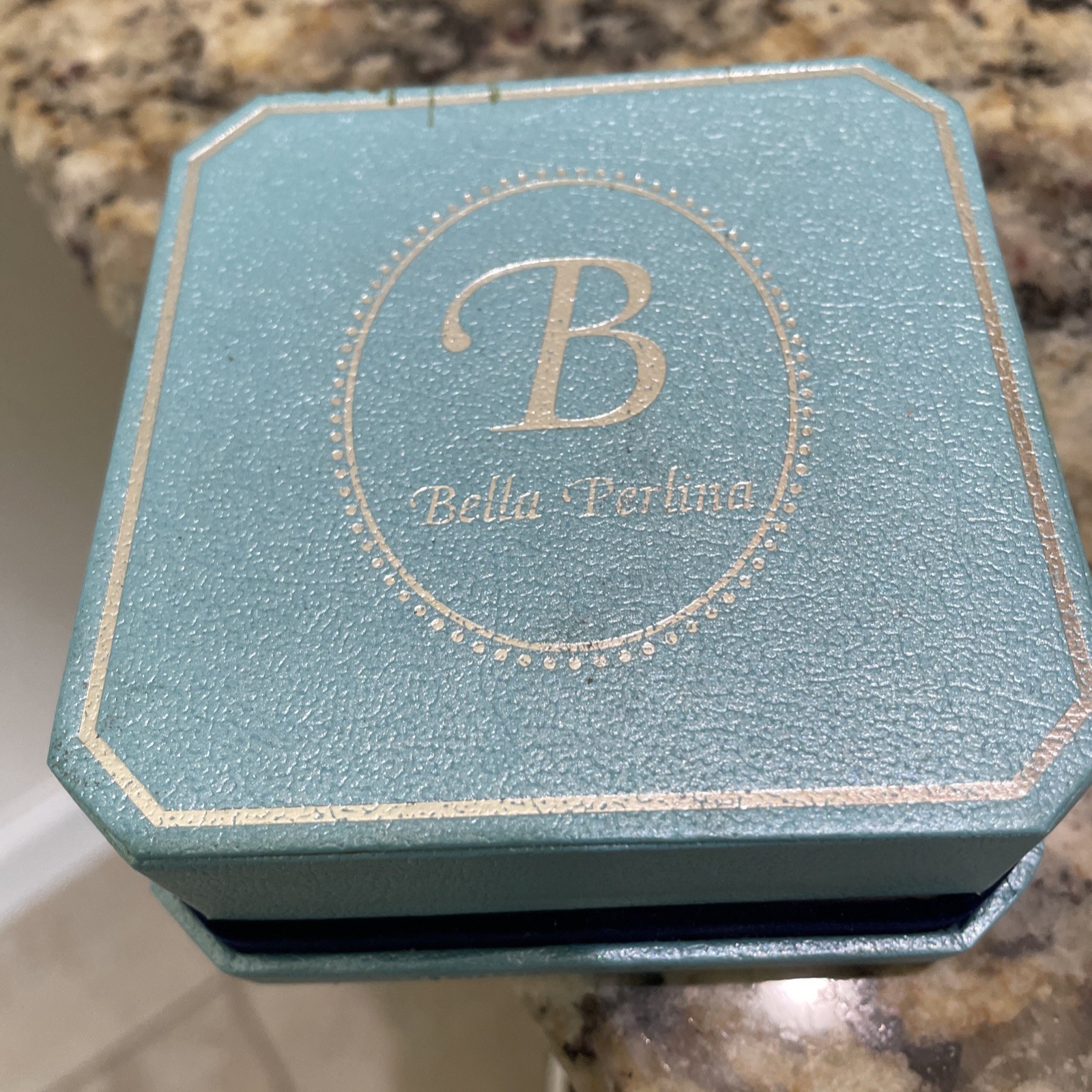 Bella Perlina Charm Bracelet