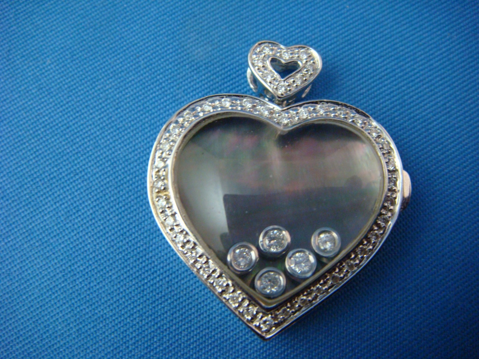 14 KT WHITE GOLD HEART SHAPE HAPPY DIAMONDS PENDANT-LOCKET 8.8 GRAMS