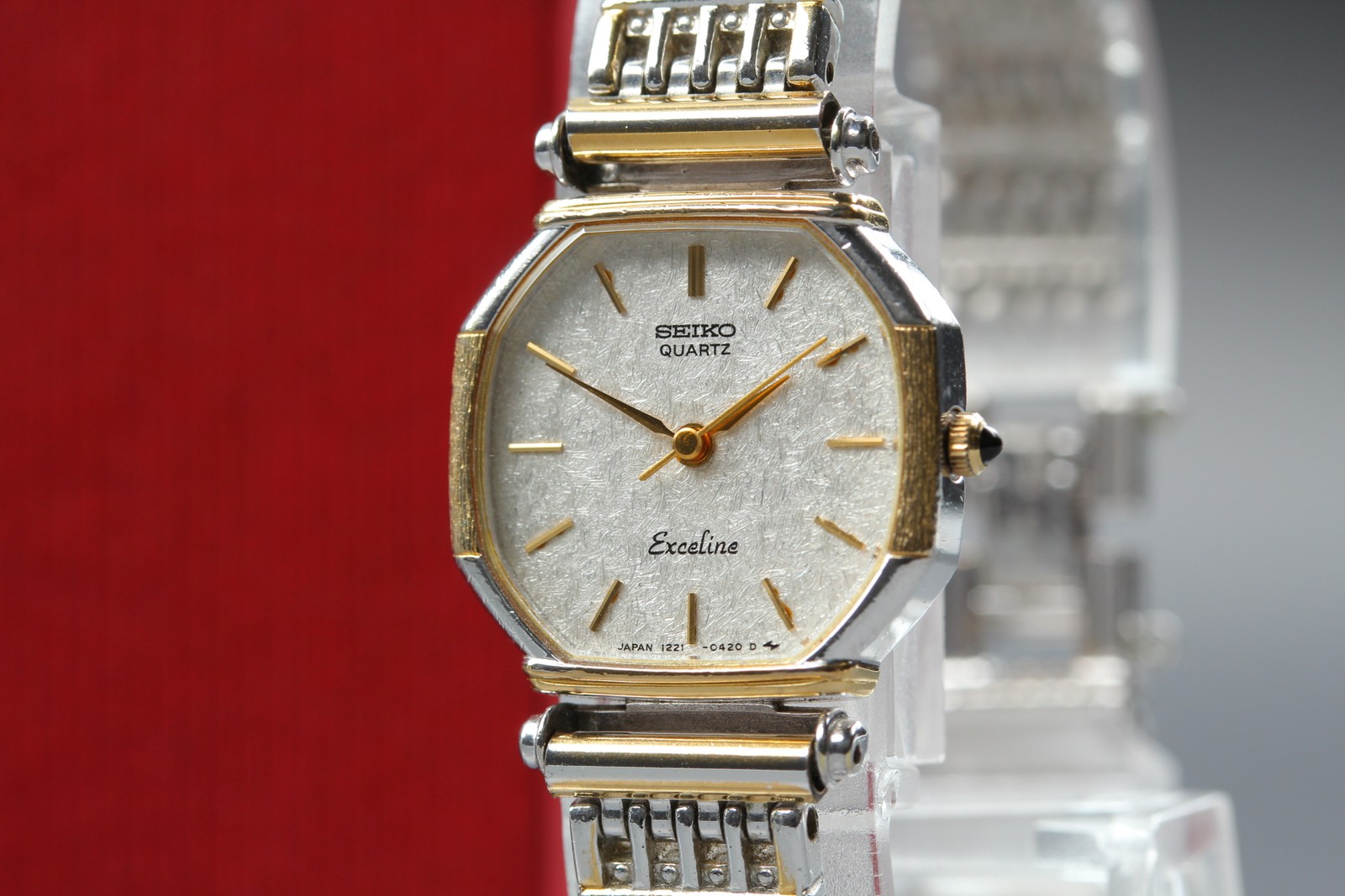 Vtg 1983 N MINT Seiko Exceline 1221-5260 Quartz Two-Tone Womens Watch From JAPAN