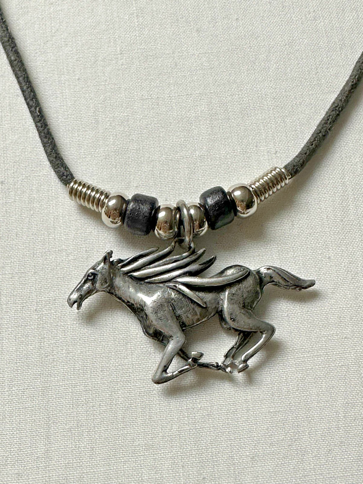 Running Horse Pendant Necklace n339