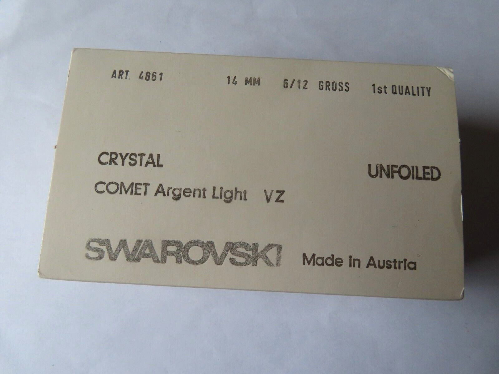 4 Swarovski 3/4 Flatback Disco Balls in 14mm Crystal CAL. #4861