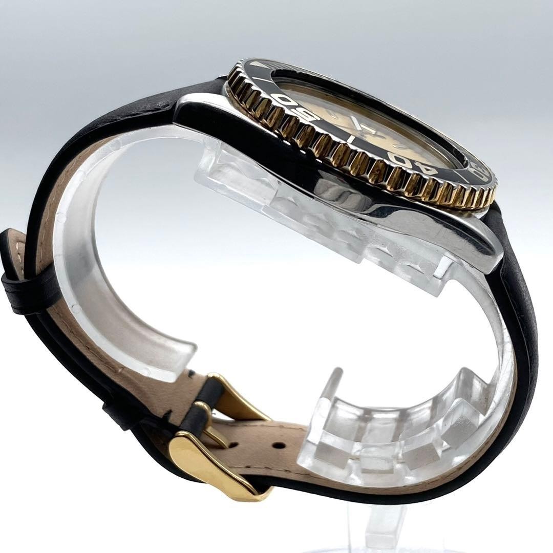 Seiko SQ100 V742-8A00 Divers Wristwatch Yellow Dial Stainless Steel Black