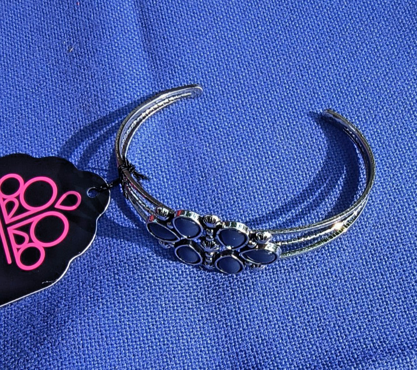Paparazzi ~Taj Mahal Meadow Blue Cuff Bracelet NWT~#337K