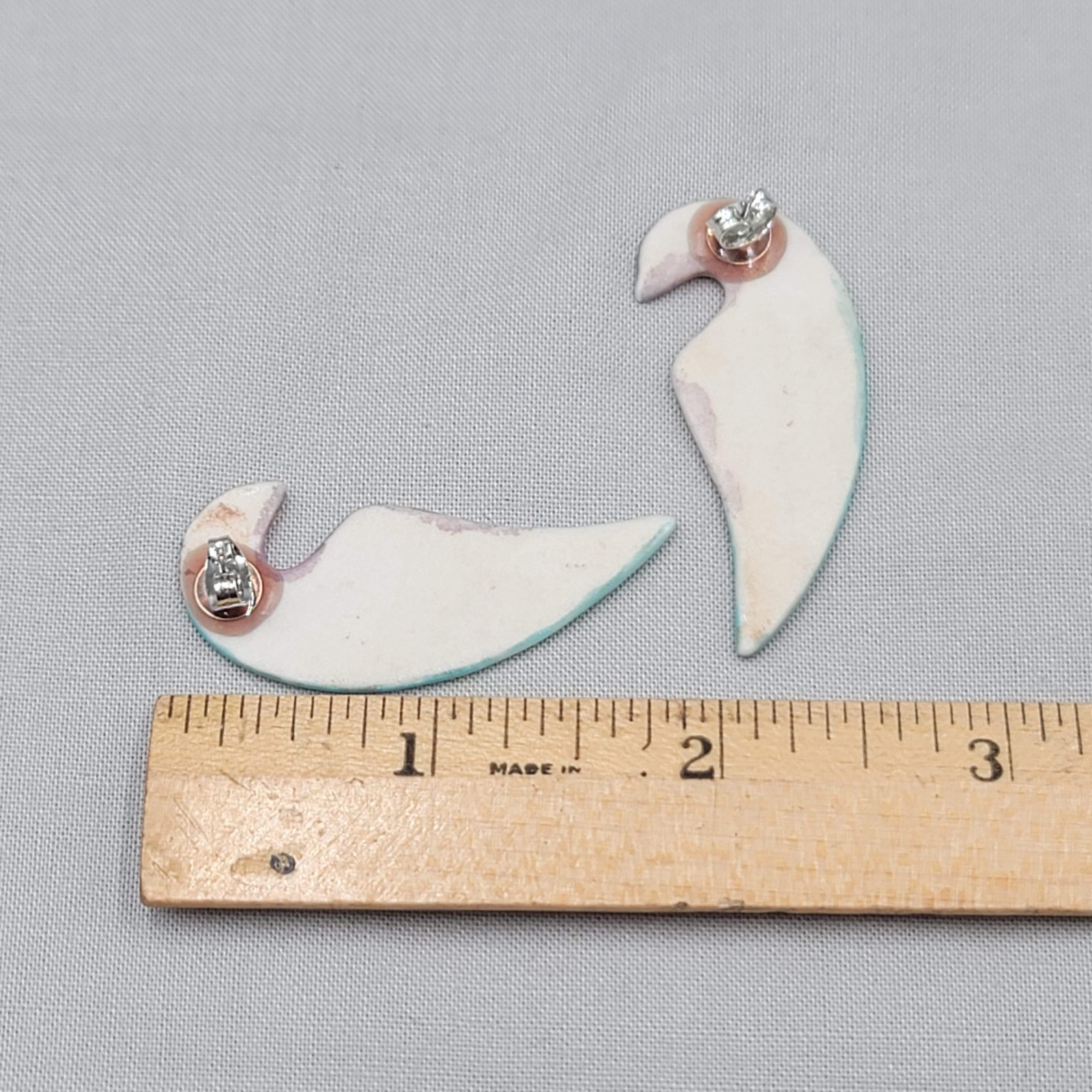 Vintage Ceramic Artistic Bird Pierced Earrings Blue White Enamel 1.75″
