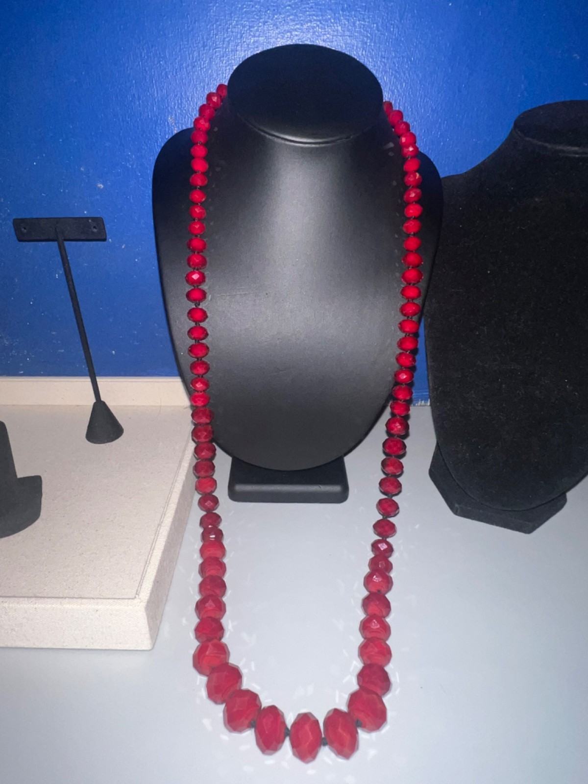 Vintage Long Hand knotted Graduated Faceted Red Glass Crystal Beaded Necklace