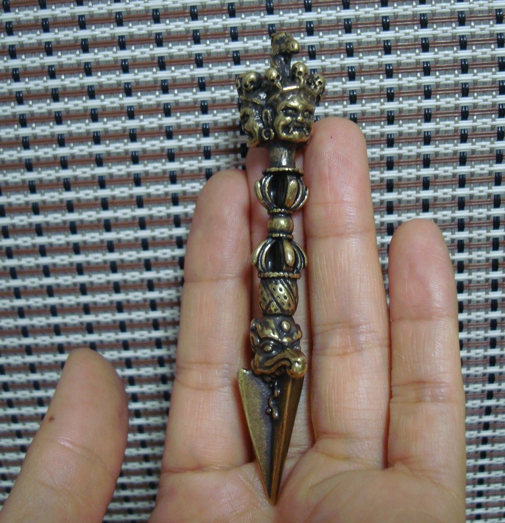Vintage Style Pure Brass Faces Vajrakilaya Charm Pendant for Home and Bags Decor