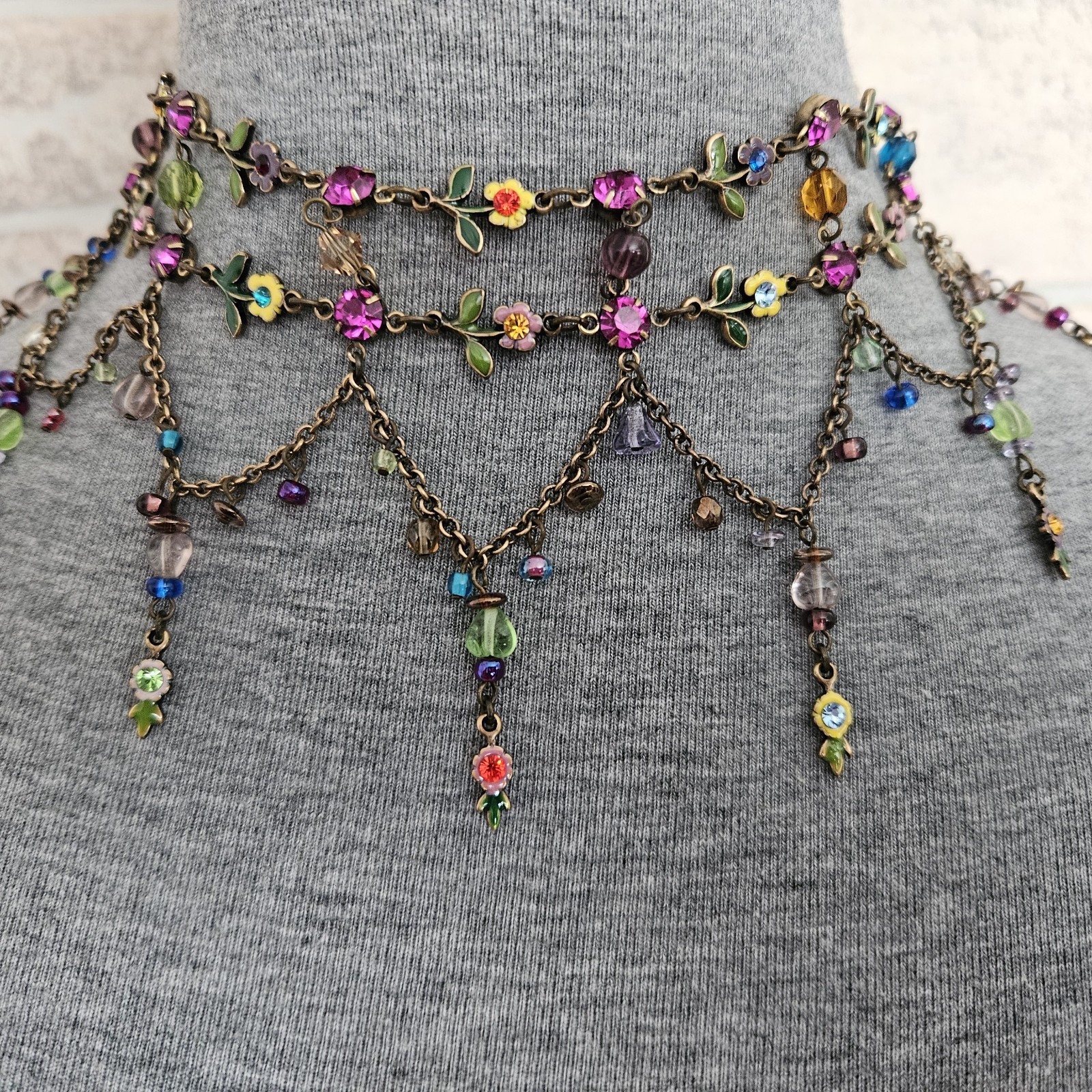 Vintage NEW Donna Karan DKNY Choker Necklace Floral Crystal Charm Necklace