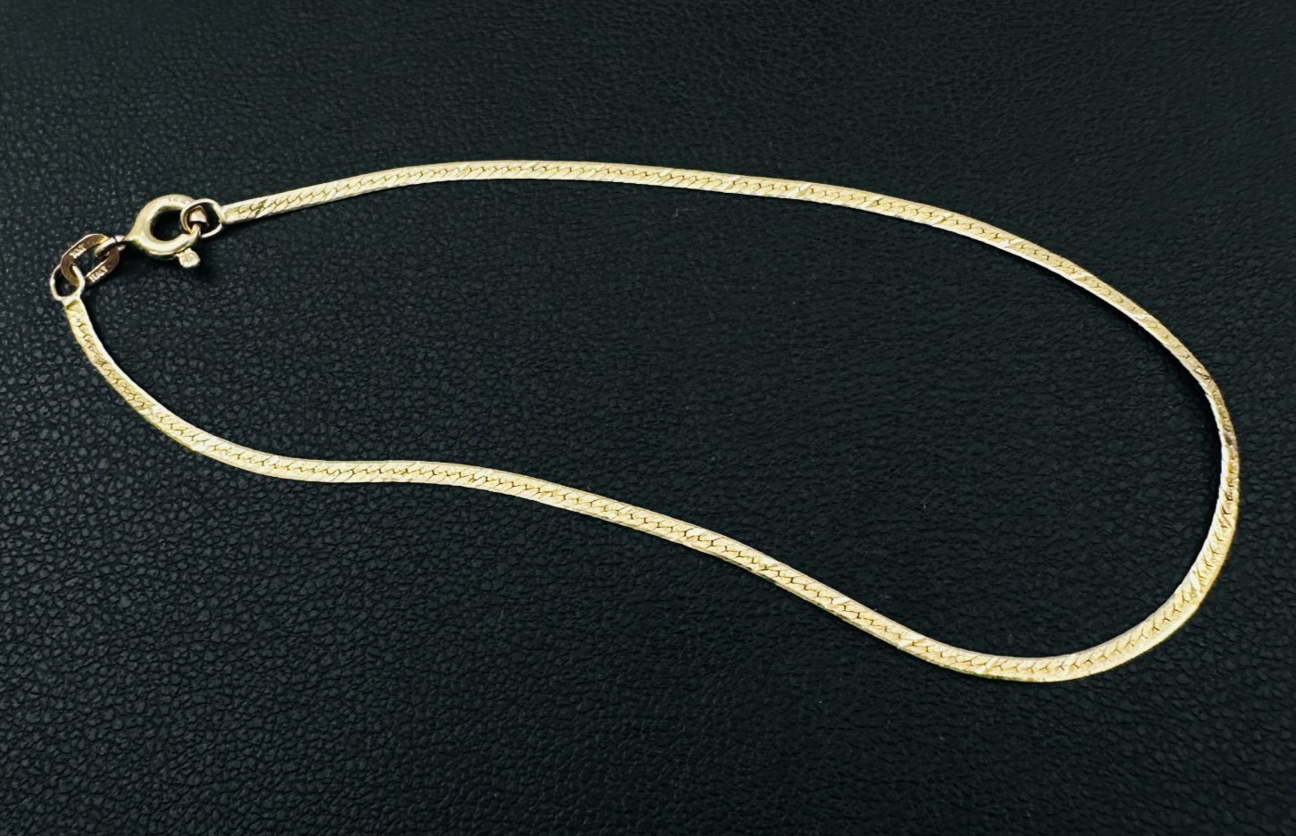 Solid 14K Yellow Gold Thin Herringbone Link Chain Bracelet, 1.3mm, 7 1/8″, .8g