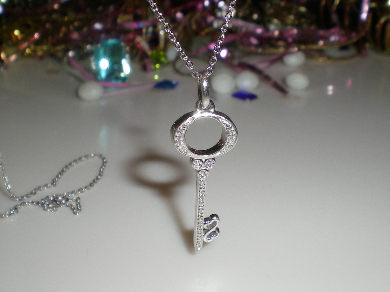 Jane Seymour Open Hearts Sterling Silver KEY Diamond Accent Necklace 💎 KAY BOX