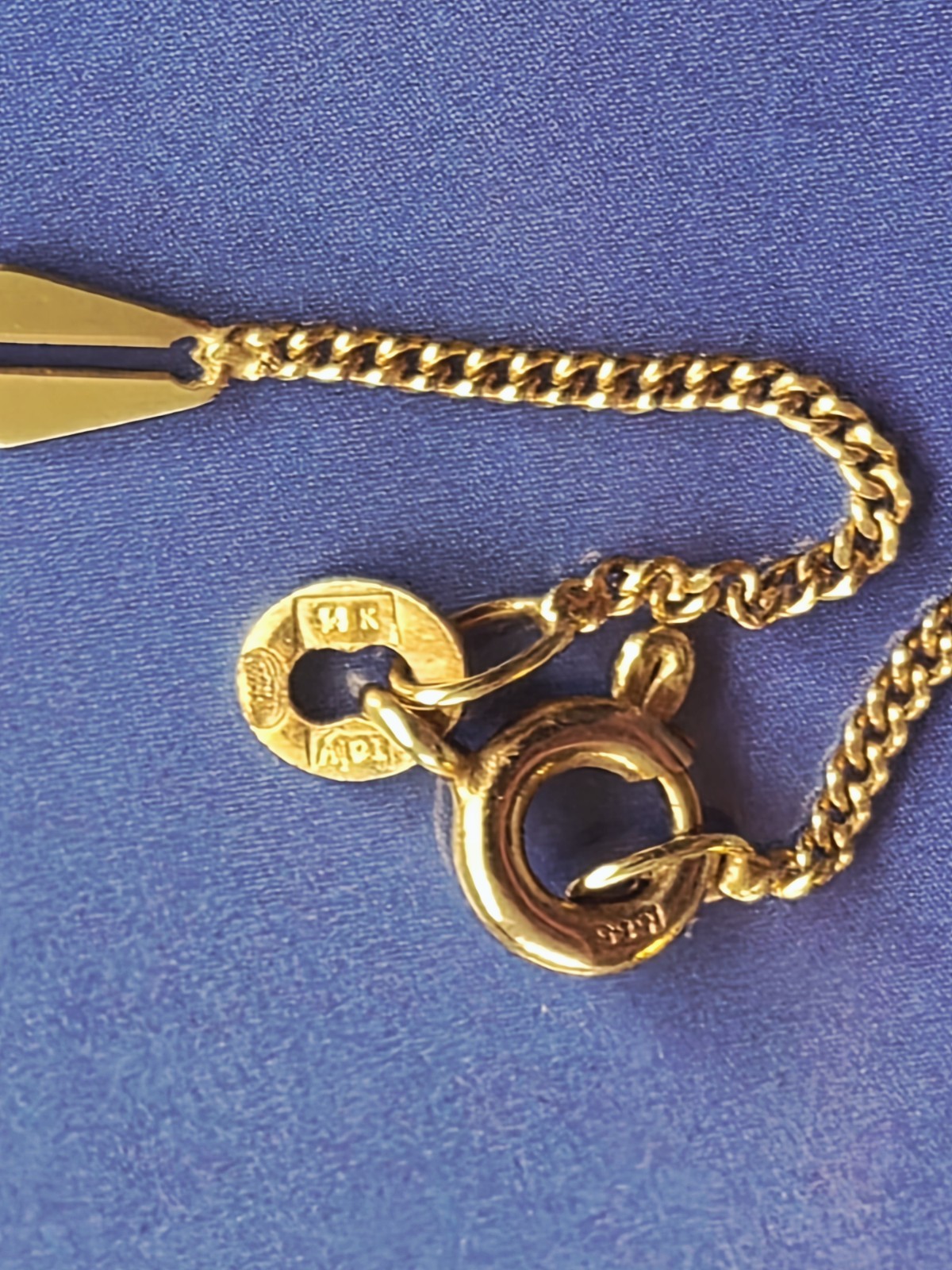 UNOAERRE 14K Italian Vintage Gold Station Chain Necklace 15″ 2.83g Rare