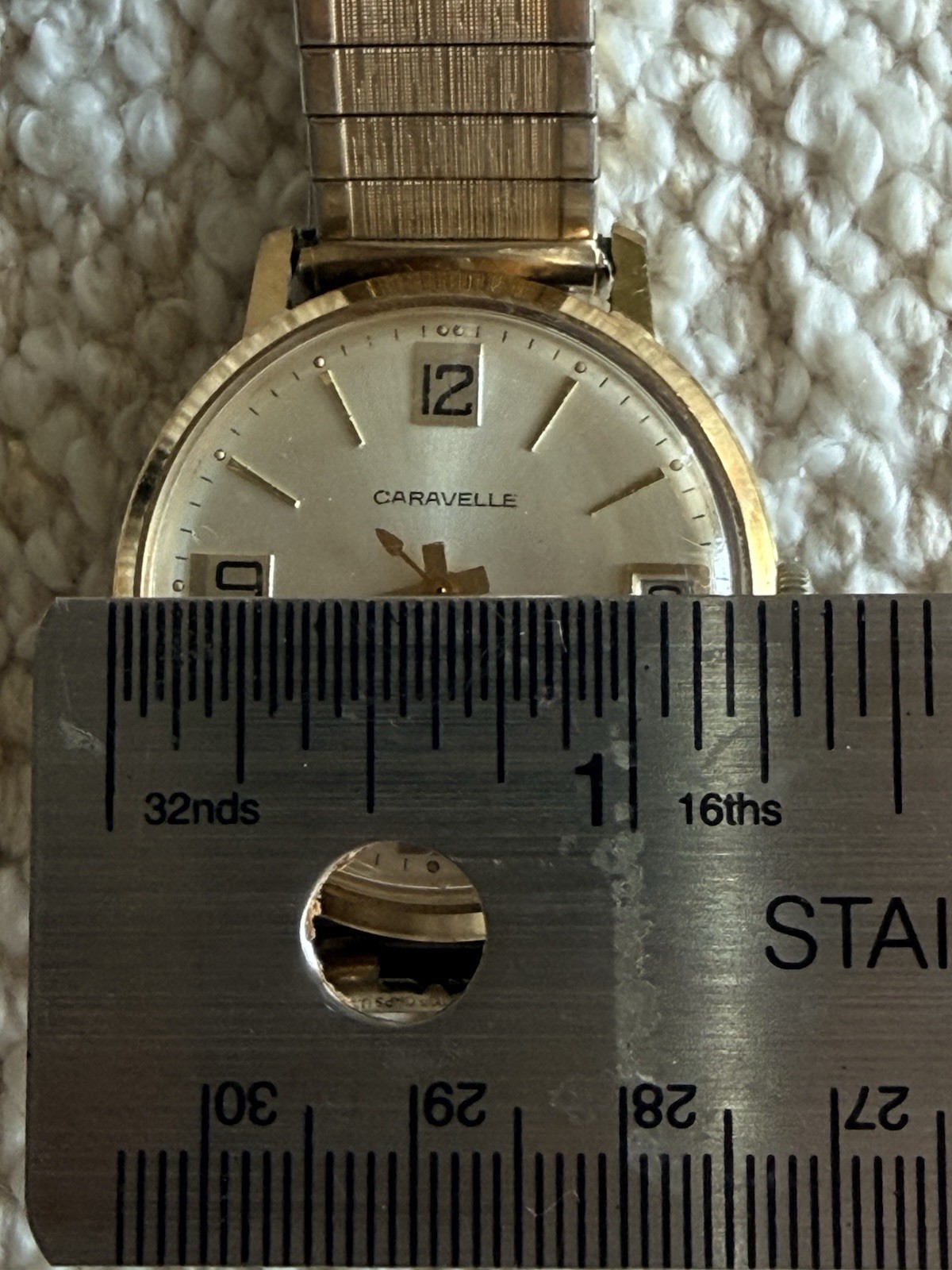Vintage 1972 Caravelle By Bulova Mens Mechanical Watch Gold Tone Speidel⁠