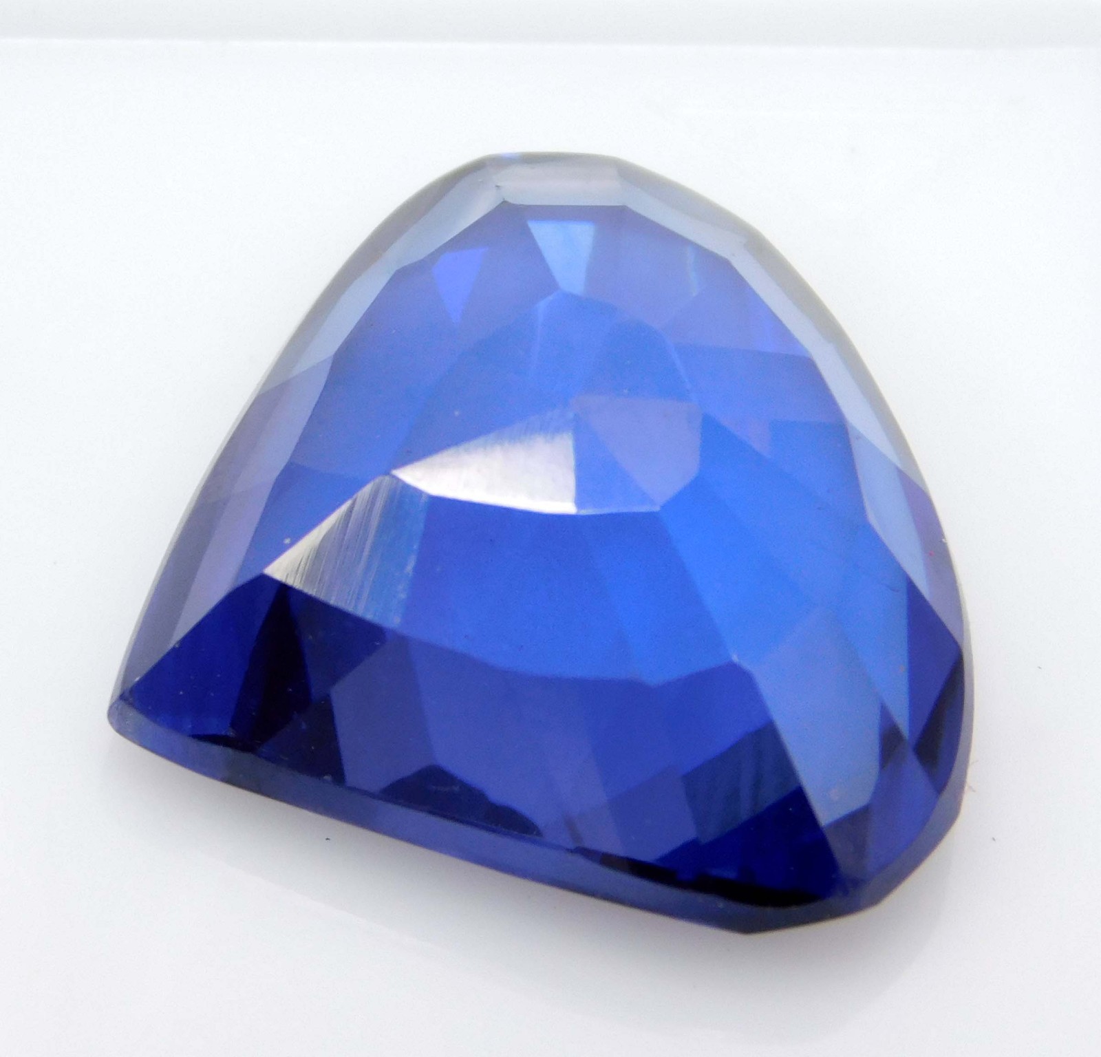 Top Quality 14.85 Ct Natural Blue Spinel – Pear Cut Certified Loose Gemstone