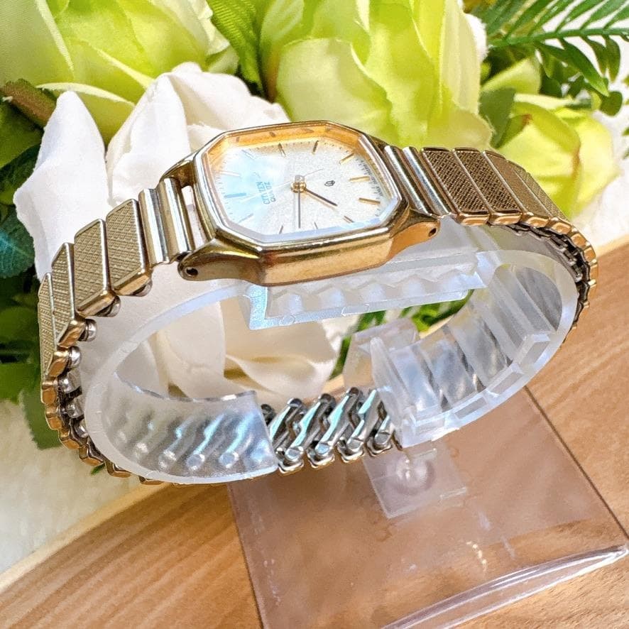 Citizen 2931-291891 Quartz Ladies Octagon Watch Gold