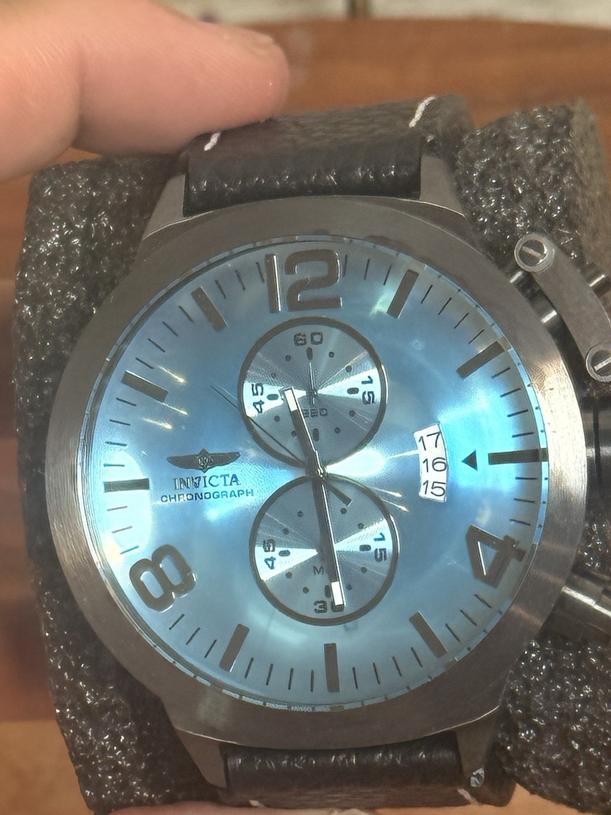 Invicta Corduba 23683 Blue Dial Chronograph 200M Quartz Watch Needs New Battery