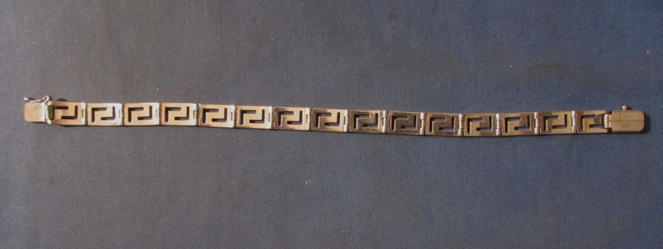 VINTAGE GREEK KEY STERLING SILVER LINK BRACELET 8” BOX CLOSURE 18 GRAMS