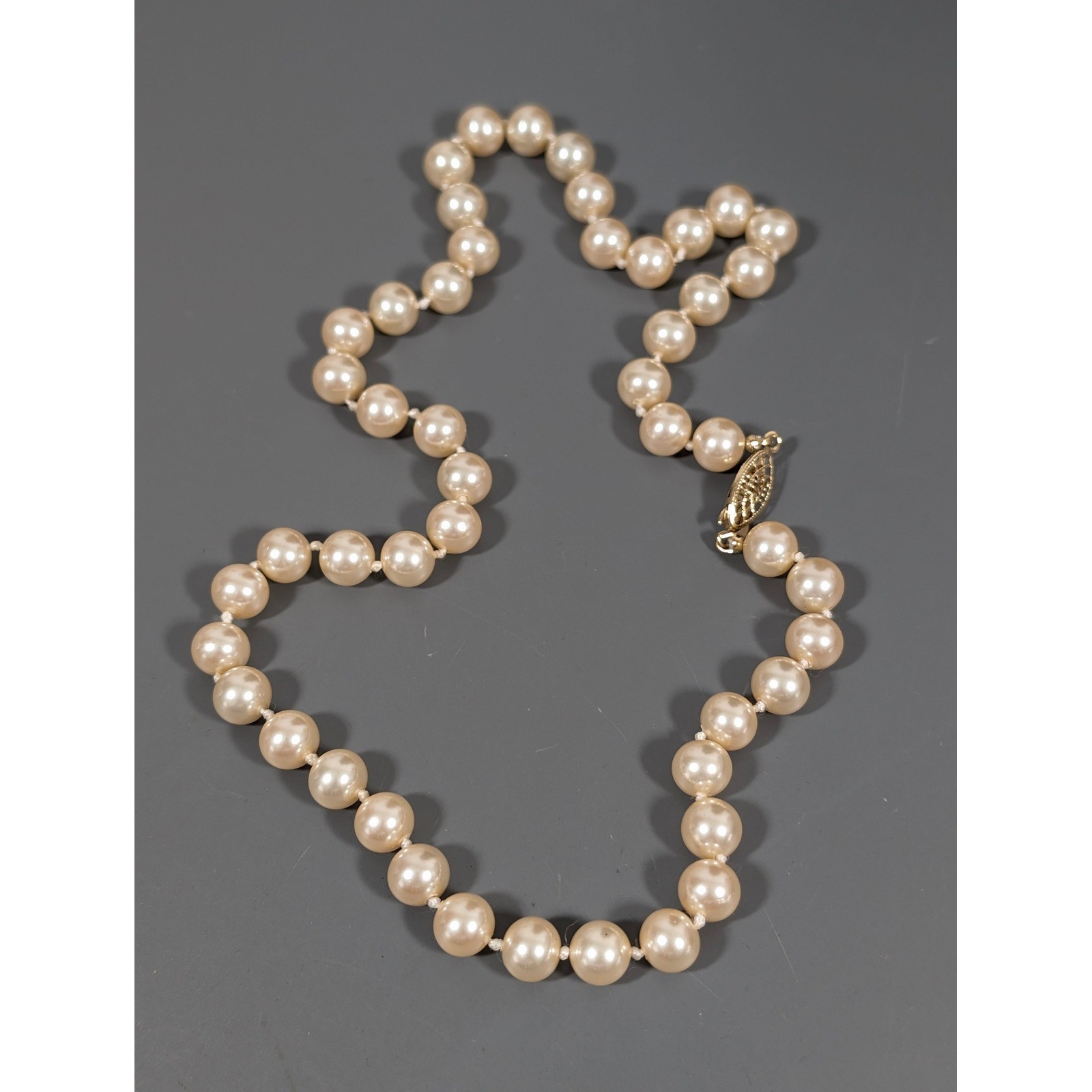 Cream Champagne Faux Pearl Necklace Glass Bead Strand 18 Inch Classic